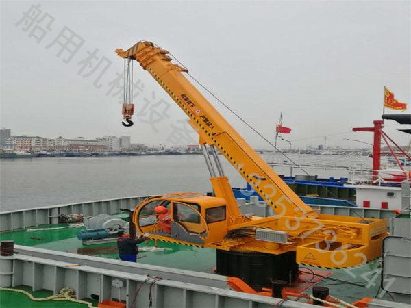 广西梧州船用甲板起重机公司不断优化系统设备