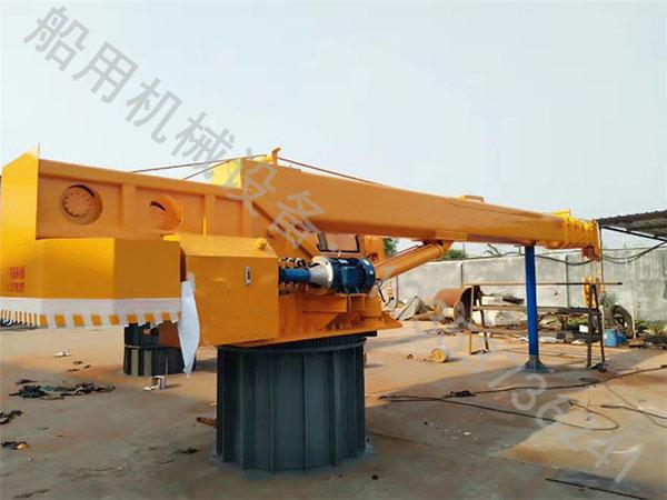 江苏南通船用起重机公司船用起重机防腐工艺严格