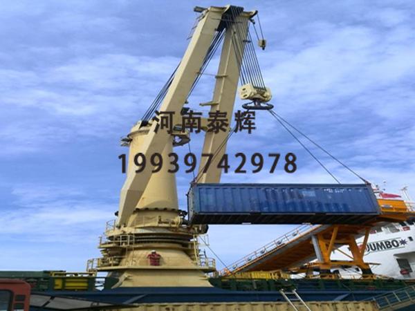船用甲板吊的限位保护装置如何避免碰撞船体