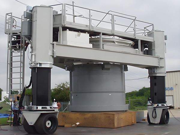 液压轮胎吊作业时如何避免液压系统泄漏风险